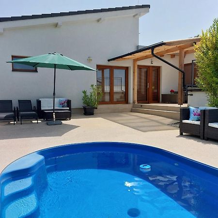 Village Romantic Apartments Near Cesky Krumlov (Adults Only) Strizov Exterior foto