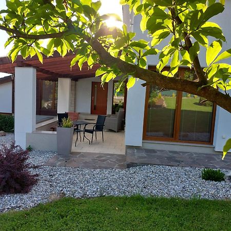 Village Romantic Apartments Near Cesky Krumlov (Adults Only) Strizov Exterior foto
