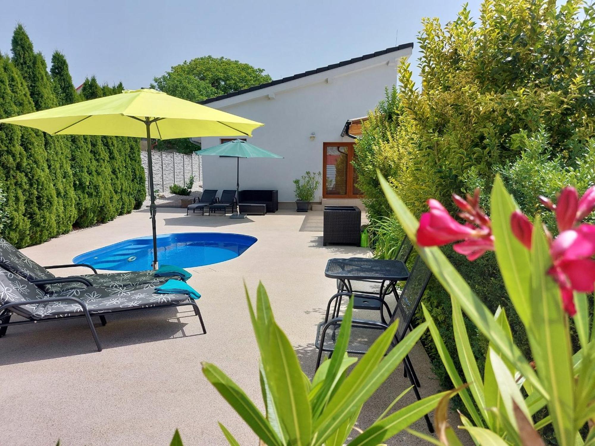 Village Romantic Apartments Near Cesky Krumlov (Adults Only) Strizov Exterior foto
